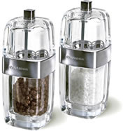 Salt and pepper set